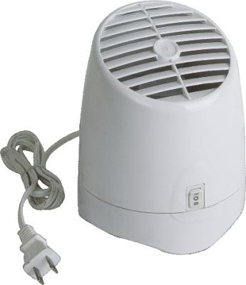 China White Air Refreshing Machine Cool Refresh Air Spray With Fan Used On Desk for sale