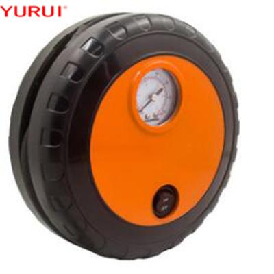 China Elektrischer Plastik-Auto-Luftverdichter DCs 12V Soems 250psi Reifen schwarze und orange Reifenart Produkt aufblasen zu verkaufen