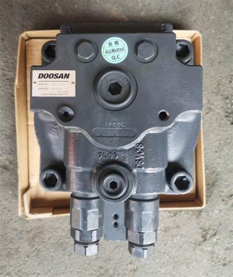 China DX480LC DX520LC Doosan Excavator Parts Swing Motor K1000777A 170303-00050A for sale