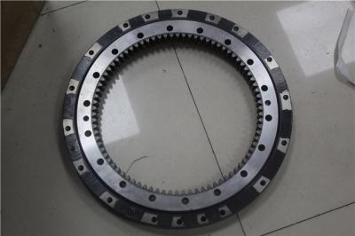 China DX230 Excavator Spare Parts 172447-57600 Slewing Circle Swing Bearing for sale