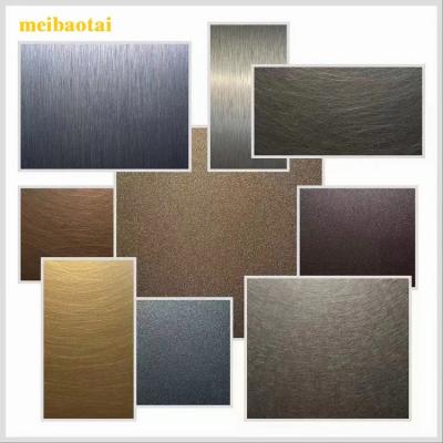 Chine Ligne de cheveux pinceau sablage PVD couche de couleur en acier inoxydable plaque de décoration à vendre