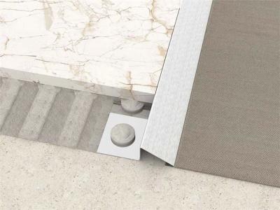 China Bordatura per piastrelle in acciaio inossidabile 304/316L con rivestimento PVD e dimensioni personalizzabili per applicazioni decorative for sale