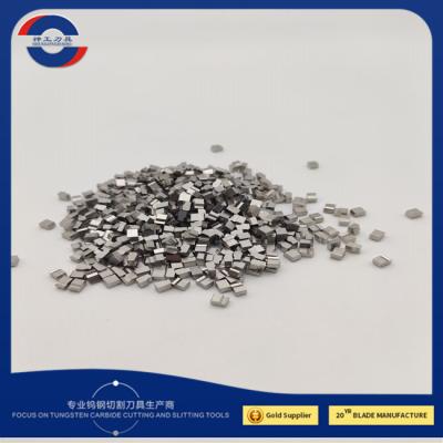 China HRA92 HRA93 tungsten saw tips Cemented Carbide Tool Tips For Cold Saw Making for sale