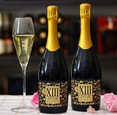 China Etiqueta de botella de champán de hoja de oro personalizada blanco rojo en relieve en venta