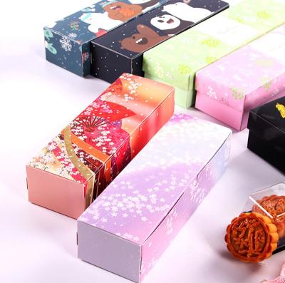 China Oblong Paperboard Disposable Food Packaging Cardboard Box For Bread Macaron Cake for sale