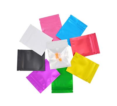 China Pequeña bolsa Ziplock de aluminio degradable colorida para el empaquetado del producto en venta