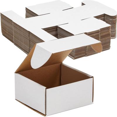China Custom Recyclable White Shipping Box Corrugated Shipping Mailing Packaging for sale