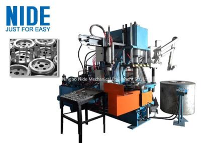 Chine Machine de moulage mécanique sous pression en aluminium très efficace de liquide de machine de bâti d'armature à vendre