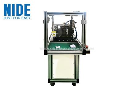 Китай Автоматический автомат для резки бумаги изоляции мотора Dc с пробивая отверстием продается
