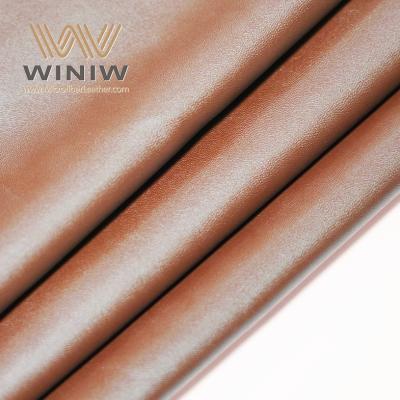 中国 0.6mm Durable Microfiber Leather Synthetic Faux Leather Fabric For Clothes Garment 販売のため