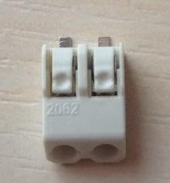 China 2062 2P Led Ribbon Light Connectors Copper TIN Coating White Color for sale