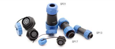 中国 SP13 SP17 SP21は導かれたコネクター/13-3Aによってを導かれるテープ ライト コネクター防水します 販売のため