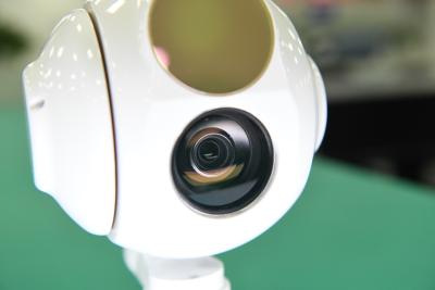 China Electro cámara óptica del sistema de seguimiento 30X 1080P 640*512 35m m EO IR en venta