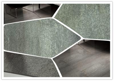 中国 高い硬度の灰色の磁器は600x600平板の石の効果の長い寿命をタイルを張ります 販売のため