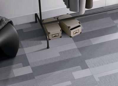 China Dark Grey Office Carpet Tiles Texture Scratch Proof Random Design 600x600mm for sale