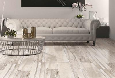 China Grey Wood Effect Porcelain Floor Tiles  900x150 Mm Flat Matte Eco Friendly for sale