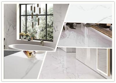 China Super weißes Boden-und Dekor-Carrara-Porzellan decken Größe 24x48 12 Millimeter Stärke-mit Ziegeln zu verkaufen
