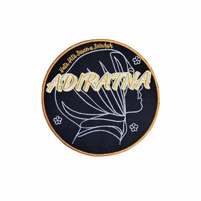 China Iron On Embroidered Patches / Sew On Name Patches For School Uniform Jackets Jean Patches for sale