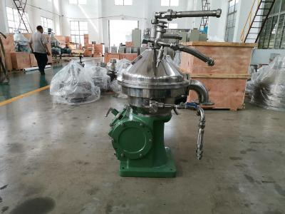 China Liquid - Liquid - Solid Disc Oil Separator With High Rotating Speed for sale