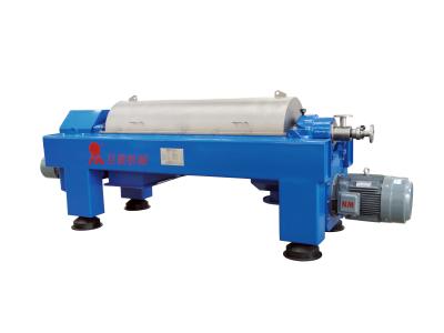 China Scroll Discharge Decanter Centrifuge Automatic Feeding For Crude Oil Clarification for sale