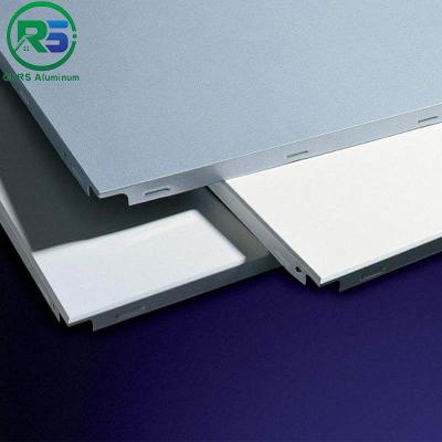 Chine Le plafond en aluminium artistique de preuve saine de GV de la CE couvre de tuiles les panneaux de plafond en aluminium perforés uniques à vendre