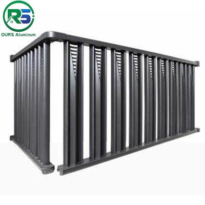 China Ornamental Contemporary Aluminum Vertical Slat Fence Durable Art Pattern for sale