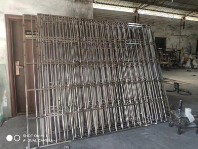 中国 2022 White Perforated  Aluminium Clip In Ceiling tiles for Shopping mall 販売のため