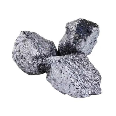 China Productos de aleación de hierro Silicio Metal 421/441/553 Desoxidante para la fabricación del acero en venta