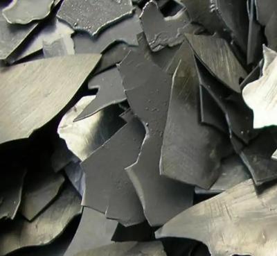 China Electrolytic Manganese Metal Flakes Mn Flake 99.7% For Steelmaking And Casting for sale