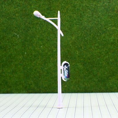 Chine Lampadaire miniature en plastique de modèle d'échelle de rue de panneau d'affichage de RC100 6V pour la disposition 10cm de train à vendre