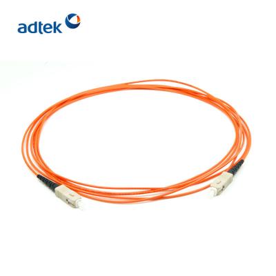 China Simplex con varios modos de funcionamiento del cordón de remiendo del SC del SC del cable de fribra óptica de OM2 50/125um en venta