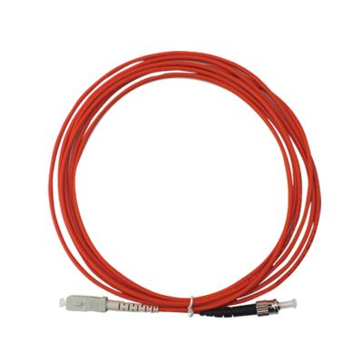 China SC al cable a una cara con varios modos de funcionamiento PVC/LSZH Violet Patch Cord del remiendo de la fibra óptica de ST/UPC OM4 en venta