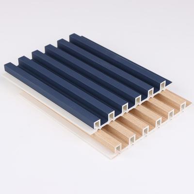 Chine Conseils composés de plastique en bois cannelés de Decking de PVC 8mm à vendre