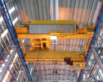 Chine bâti de déplacement aérien électrique Crane For Steel Mill de double poutre à vendre