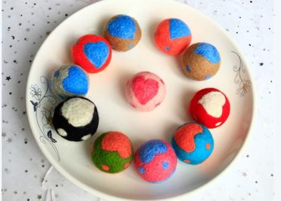 China Customized Mini Felt Balls , Circle Heart Pattern Coloured Felt Balls for sale