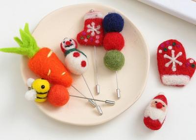 China Environmental Friendly Wool Felt Balls Snowman Santa Carrot Pattern for sale