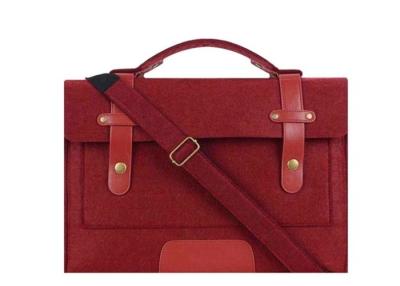 China Lightweight Wool Felt Laptop Sleeve 13-13.3 Inch Wine Red Durability For Womens for sale