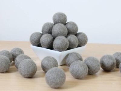 China Eco Friendly Diy 1.5cm Felt Wool Balls , Wool Felt Pom Poms for sale