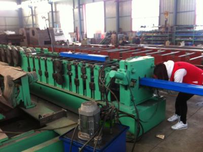 China 8 - 10 m / min Square Downspout Roll Forming Machine Fly Saw Cutting Type for sale
