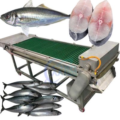 China Mackerel Fish Cleaning And Cutting Machine Stable Anti Erosion for sale