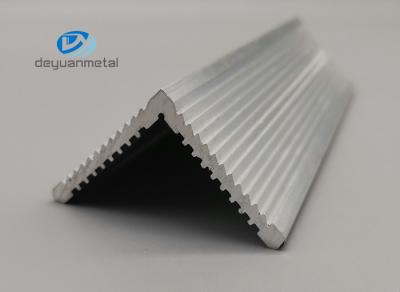 China 6063 Aluminium Tile Edging Strip , Electroplated Aluminium Square Edge Trim for sale