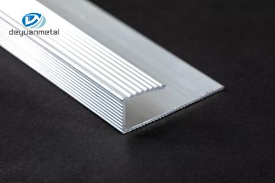 China Electrophoresis  Aluminium Floor Edge Trim Water proof 1.0mm Thickness Anti-Slip for sale