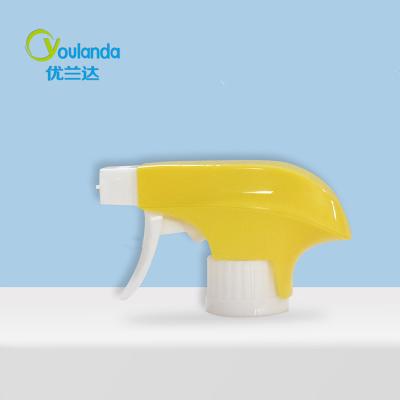 China 28 mm 0,90 ml/T Boquilla de pulverización espumosa Boquilla de pulverización del gatillo espumoso Para el lavado de automóviles en venta