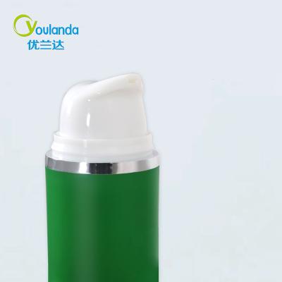 China Botella sin aire con bomba de loción de plástico de PP personalizable Botellas sin aire para el cuidado de la piel 15ml 30ml 50ml en venta
