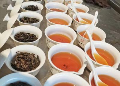 Chine Origine Le thé noir de la montagne Wuyi est conservé dans un endroit frais et sec à vendre