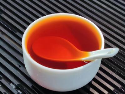 中国 シャン・シャオチョング 黒茶 80g 缶詰のプレゼントボックス 茶 武井・シャン・シャオチョング リアンユン 茶工場 卸売 販売のため