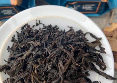 China Smoky Lapsang Races Tea with Brewing Temperature 95-100°C and Brewing Time 3-5 Minutes for sale
