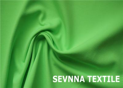 China Tela de la media de nylon de Dyeable Spandex, tela de nylon impermeable del verde en venta