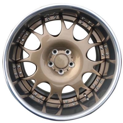China 2 piezas personalizadas de 22 pulgadas rueda súper profunda cóncava cepillado bronce pulido labios llano de coche ruedas forjadas en venta