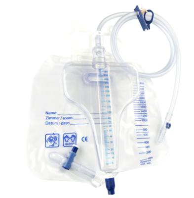 China PVC Precise Disposable Urine Bags 1000ml  Anti Reflux Drainage Bag for sale
